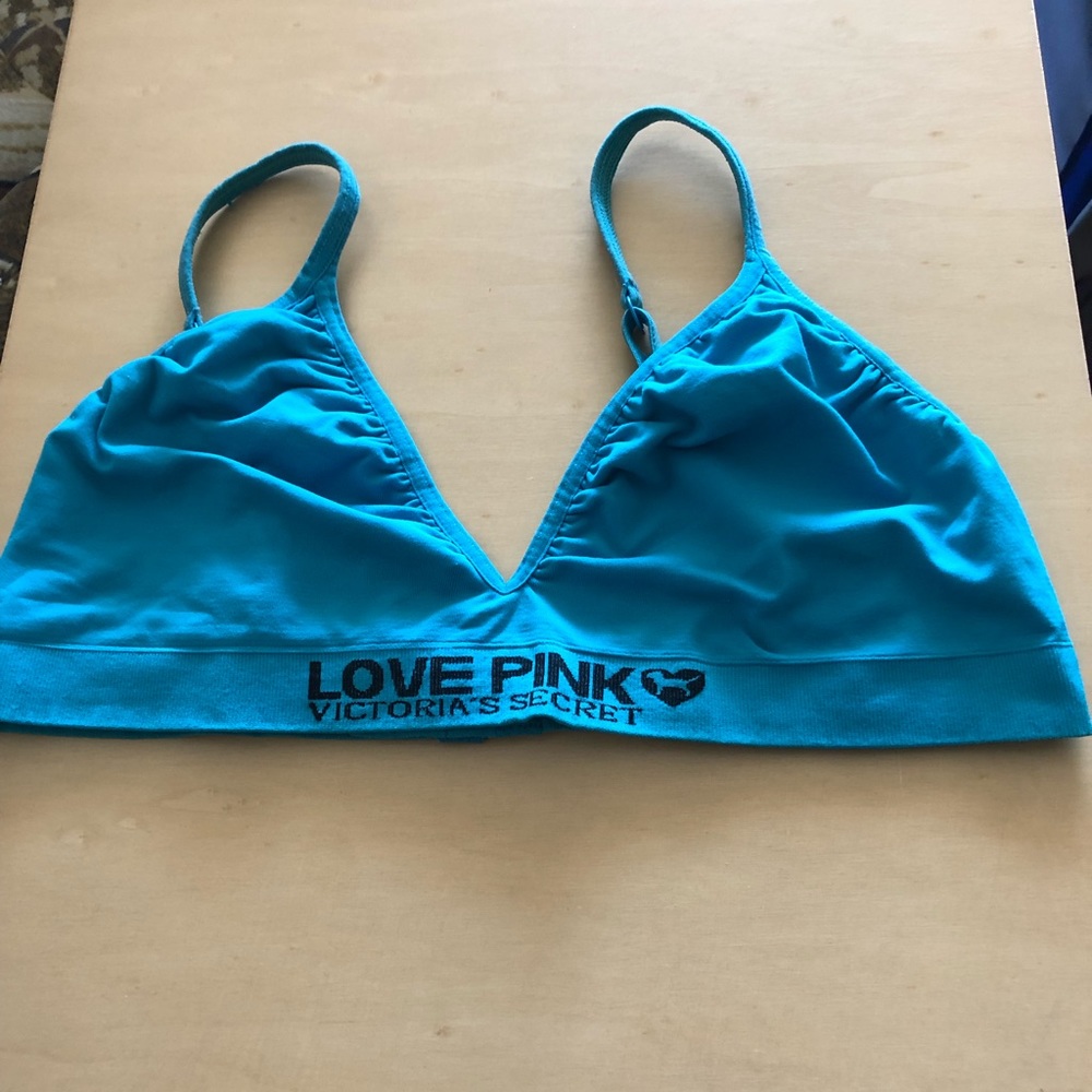 Love PINK Victoria’s Secret sport bra